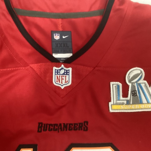 NFL Jersey - Tom Brady #12 - Picture 4 of 7